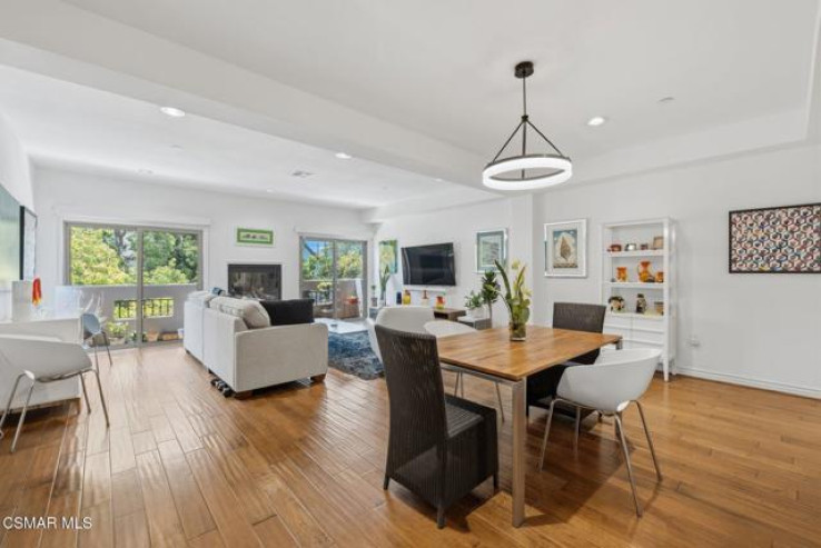 Residential Home in Hollywood