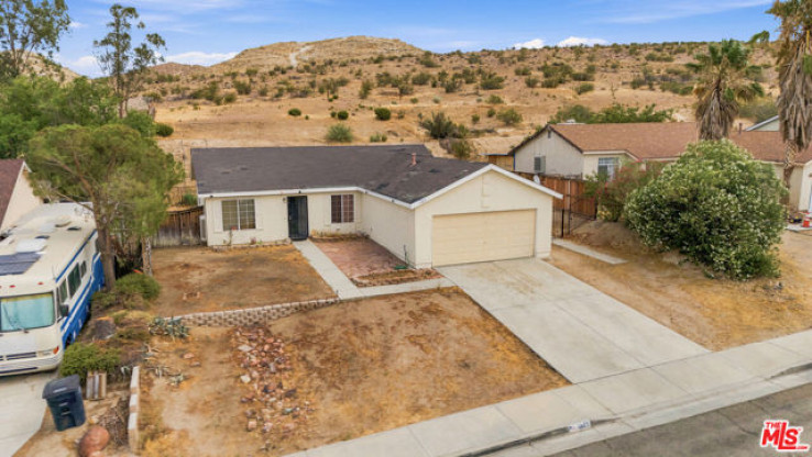 3 Bed Home for Sale in Rosamond, California