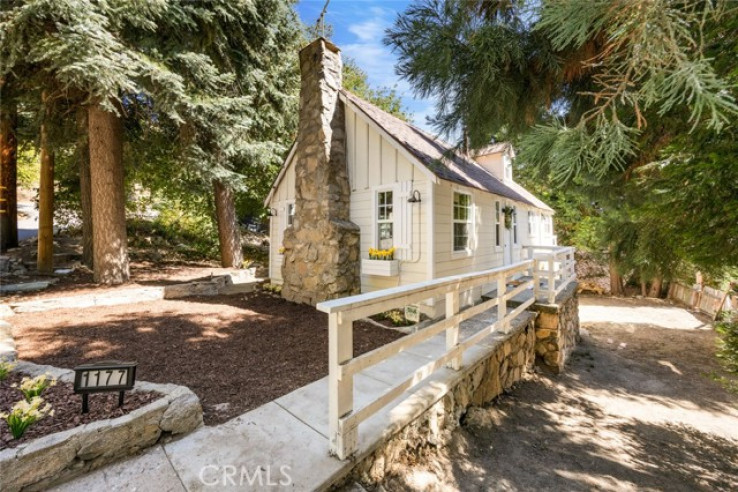 Residential Home in Rimforest