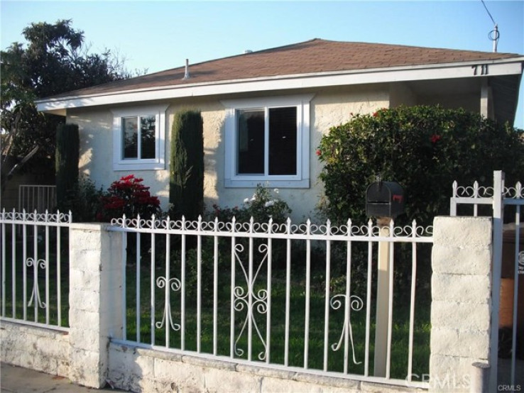 3 Bed Home for Sale in Compton, California