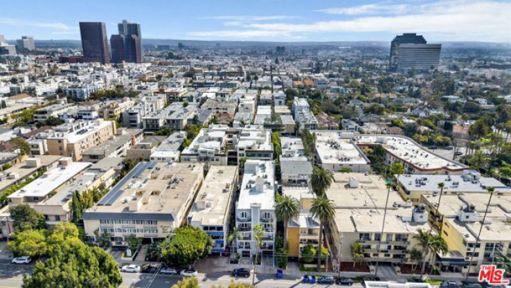 2 Bed Home for Sale in Los Angeles, California