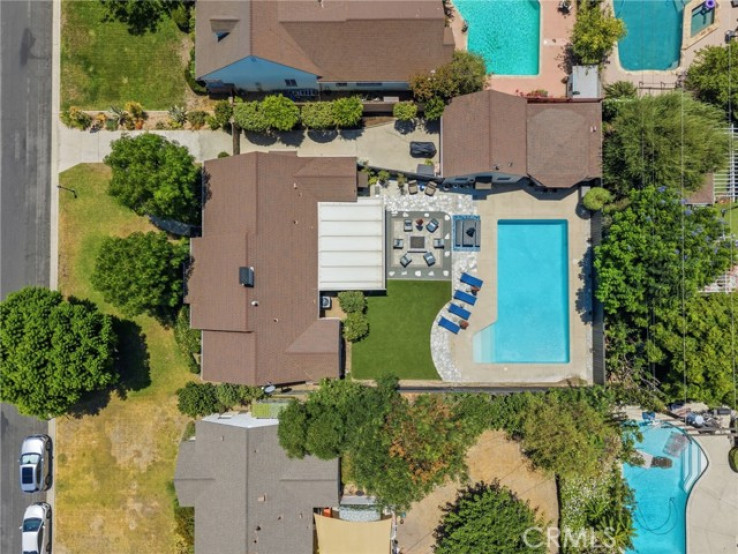 2 Bed Home for Sale in Van Nuys, California