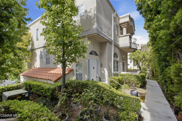 4 Bed Home for Sale in Calabasas, California