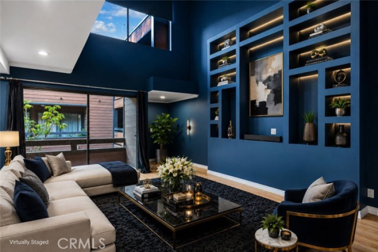 1 Bed Home for Sale in Studio City, California