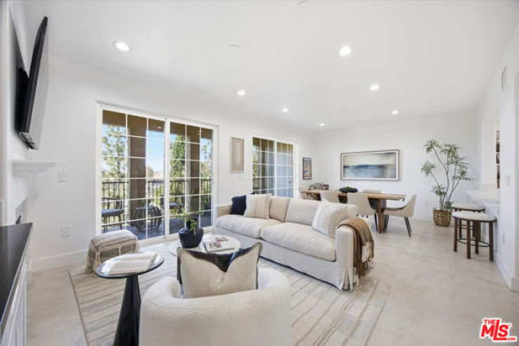 2 Bed Home for Sale in Playa Vista, California