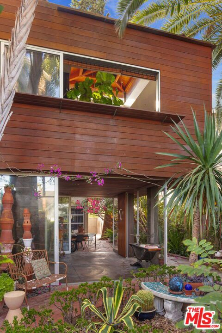 Residential Home in Venice