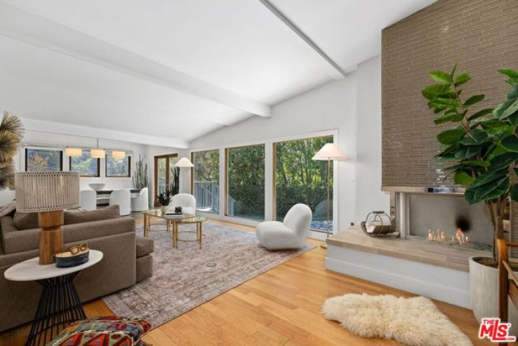 3 Bed Home for Sale in Los Angeles, California