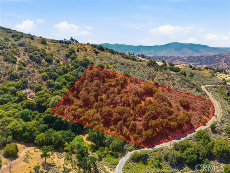  Land for Sale in Tehachapi, California