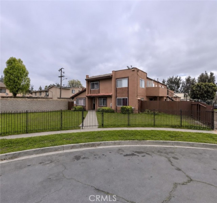  Income Home for Sale in Rialto, California