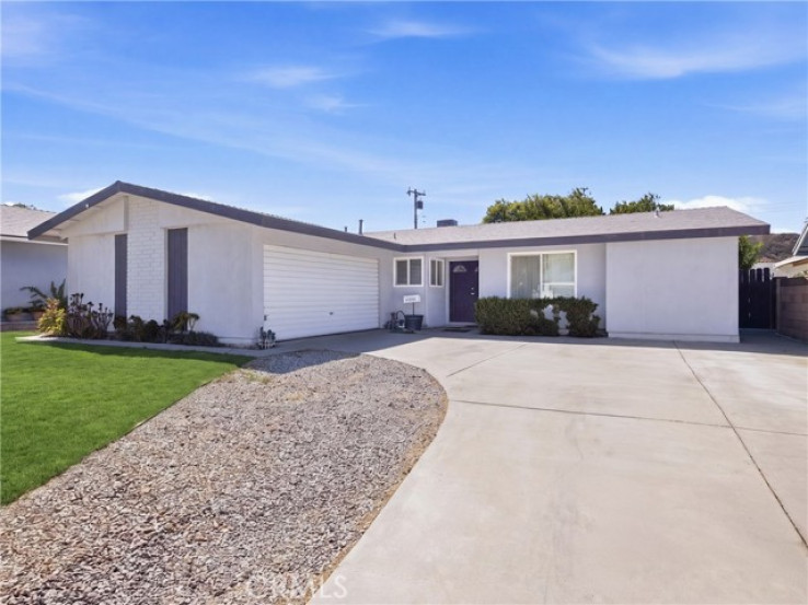 3 Bed Home for Sale in Saugus, California