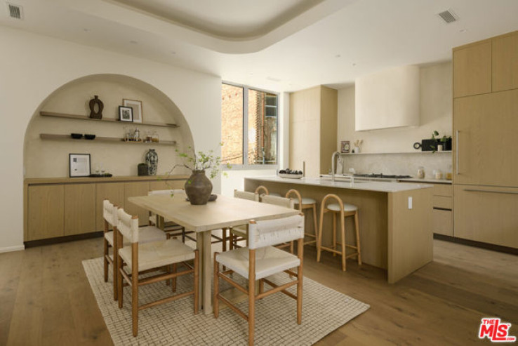3 Bed Home for Sale in Los Angeles, California