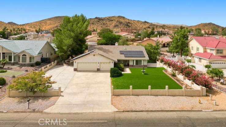 Residential Home in Apple Valley