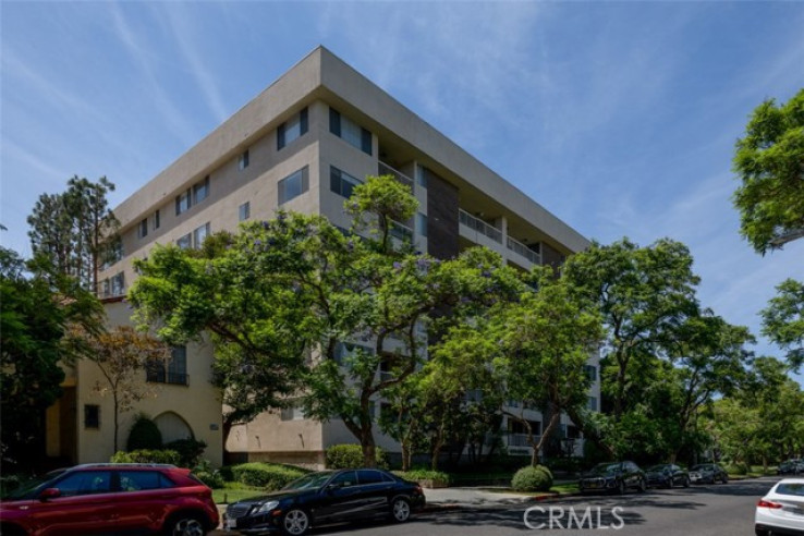 2 Bed Home for Sale in Beverly Hills, California