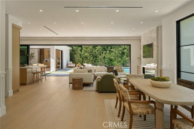 5 Bed Home for Sale in Sherman Oaks, California