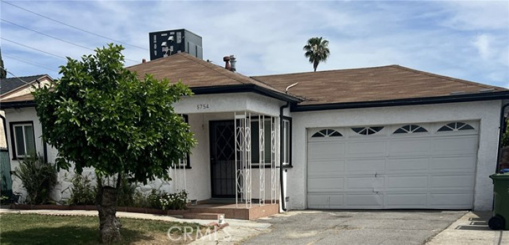 2 Bed Home for Sale in North Hollywood, California