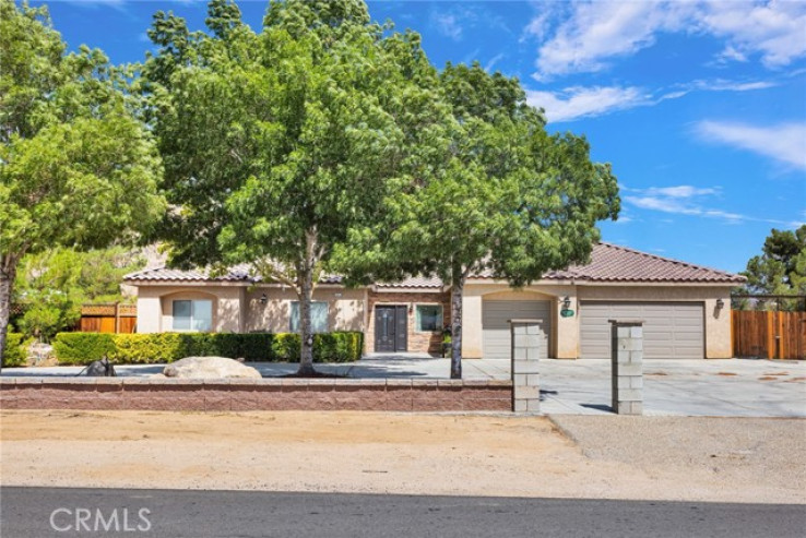 Residential Home in Apple Valley