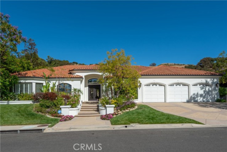 5 Bed Home for Sale in Calabasas, California