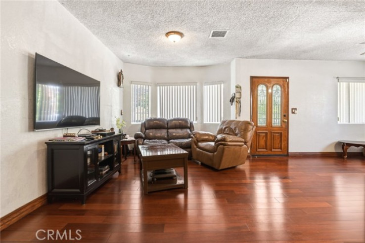 5 Bed Home for Sale in Sherman Oaks, California