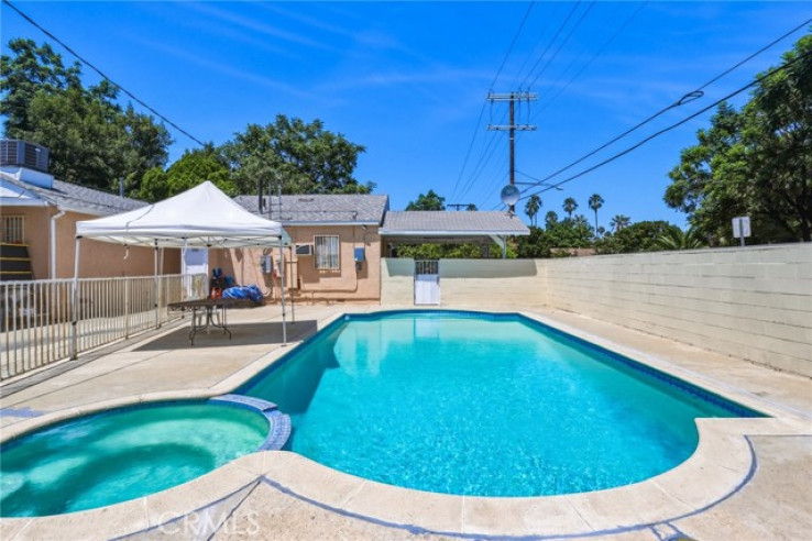  Income Home for Sale in Sherman Oaks, California