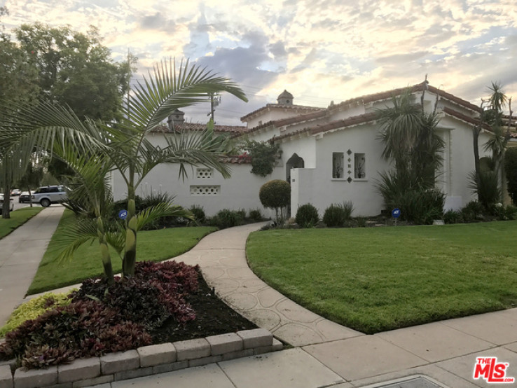 3 Bed Home for Sale in Beverly Hills, California