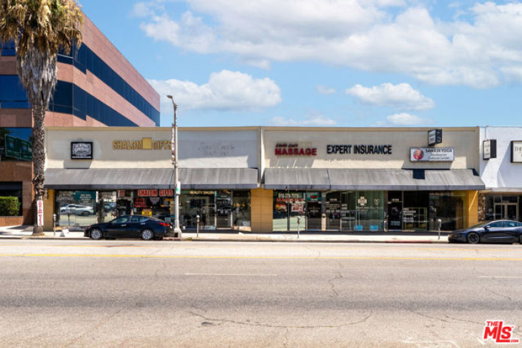  Commercial for Sale in Los Angeles, California