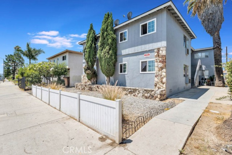 Income Home for Sale in North Hollywood, California