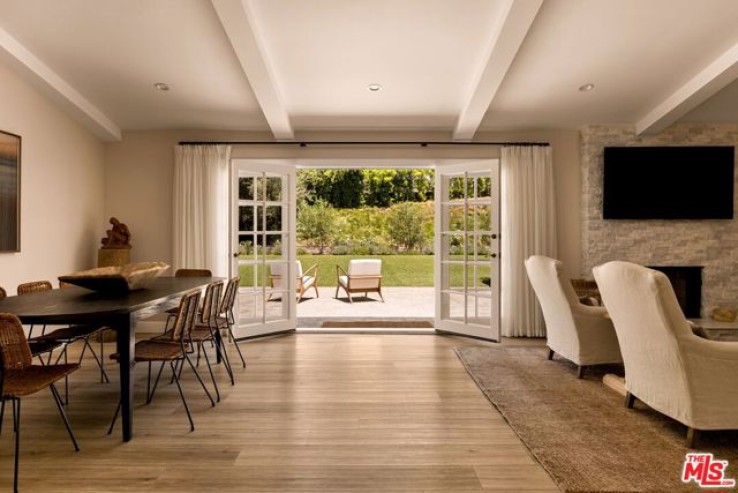 4 Bed Home for Sale in Calabasas, California