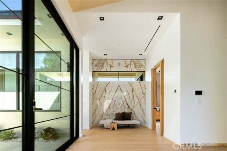 6 Bed Home for Sale in Valley Village, California