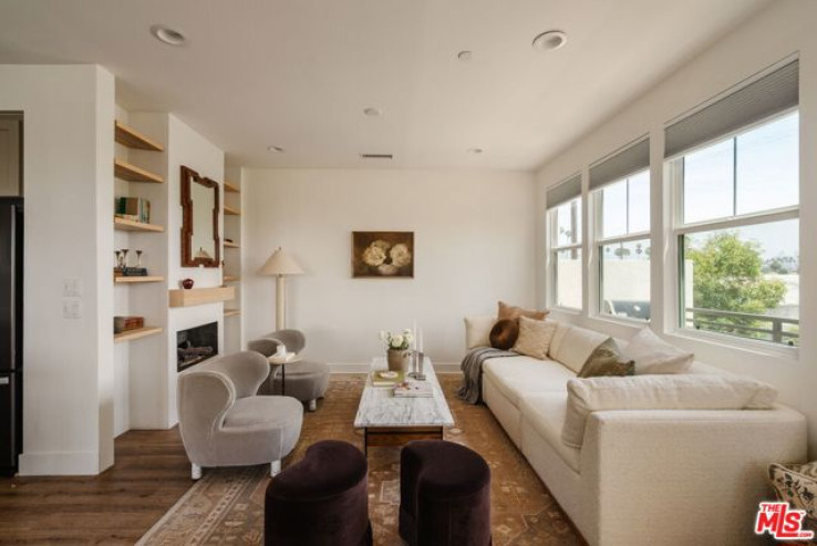 3 Bed Home for Sale in Los Angeles, California