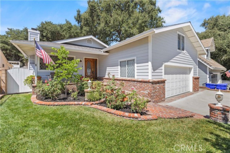 4 Bed Home for Sale in Newhall, California