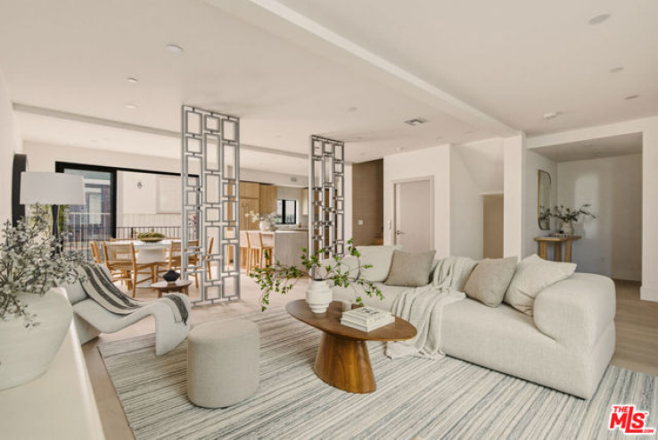 Residential Home in Brentwood