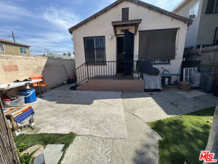 2 Bed Home for Sale in Compton, California