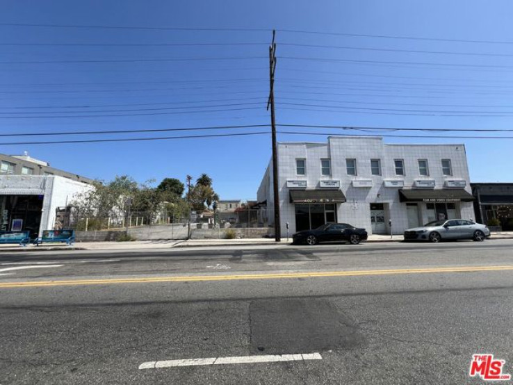  Commercial for Sale in Los Angeles, California