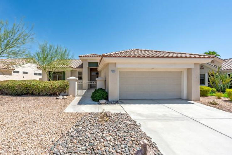 Residential Home in Sun City