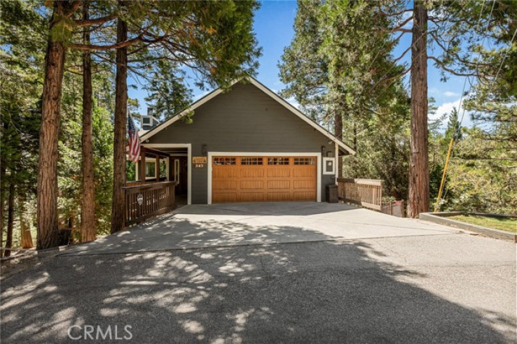 3 Bed Home for Sale in Lake Arrowhead, California