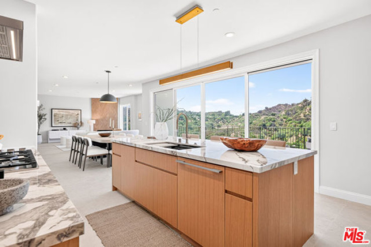 4 Bed Home for Sale in Los Angeles, California