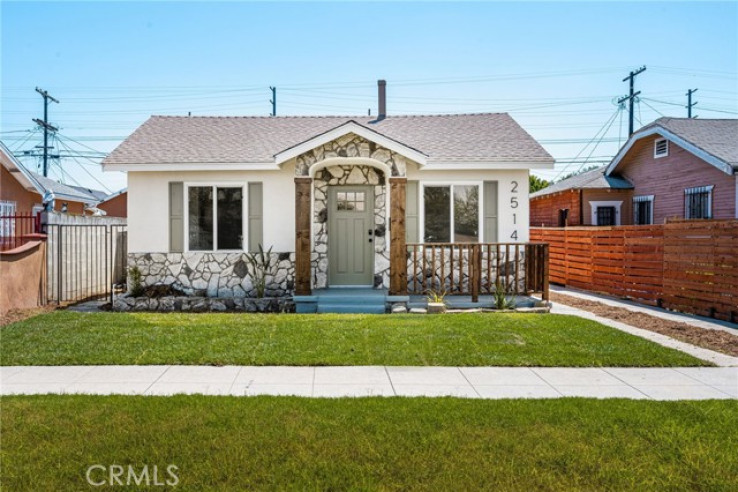 Residential Home in Los Angeles Southwest