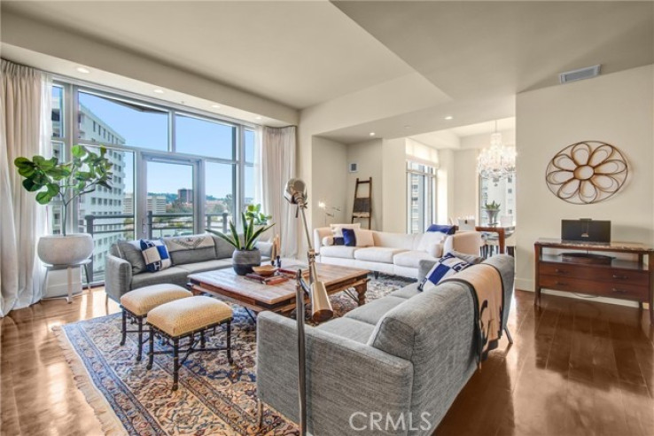 2 Bed Home for Sale in Los Angeles, California