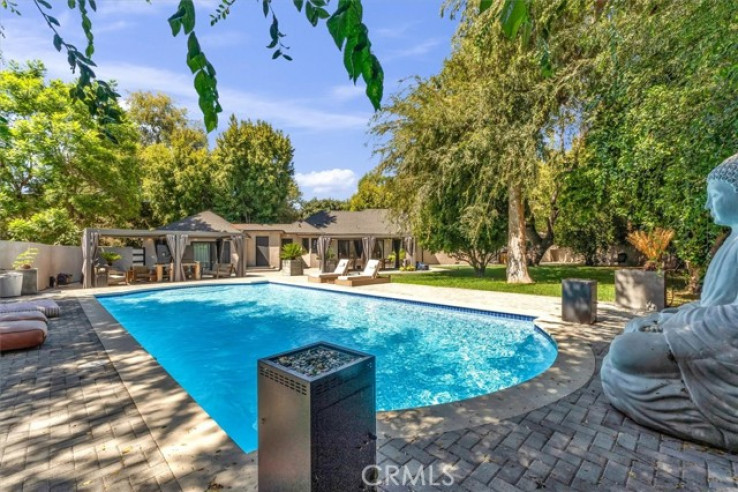 6 Bed Home for Sale in Valley Village, California