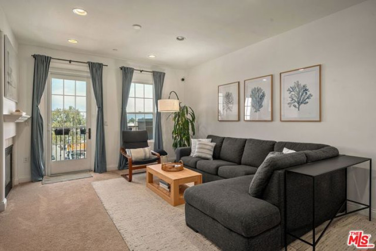 2 Bed Home for Sale in Playa Vista, California