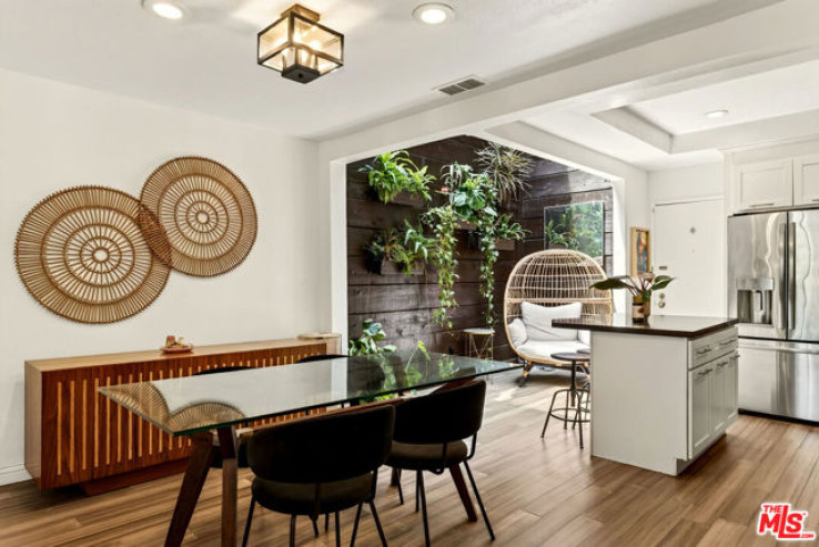 2 Bed Home for Sale in Santa Monica, California