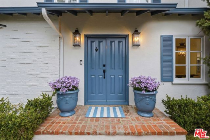 3 Bed Home for Sale in Los Angeles, California