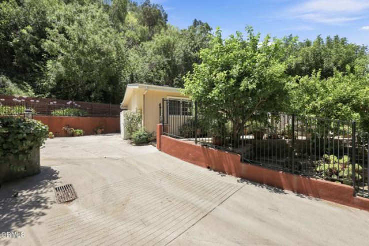 3 Bed Home for Sale in Santa Paula, California