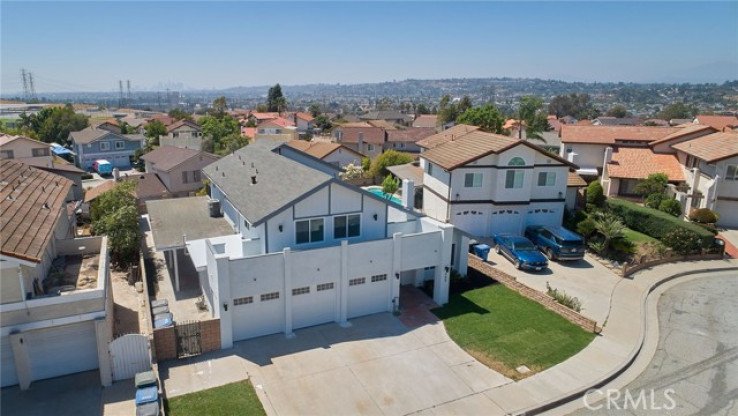 Residential Home in Montebello