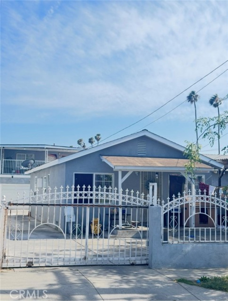  Income Home for Sale in Inglewood, California