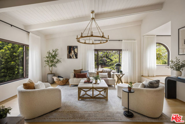 Residential Home in Los Feliz