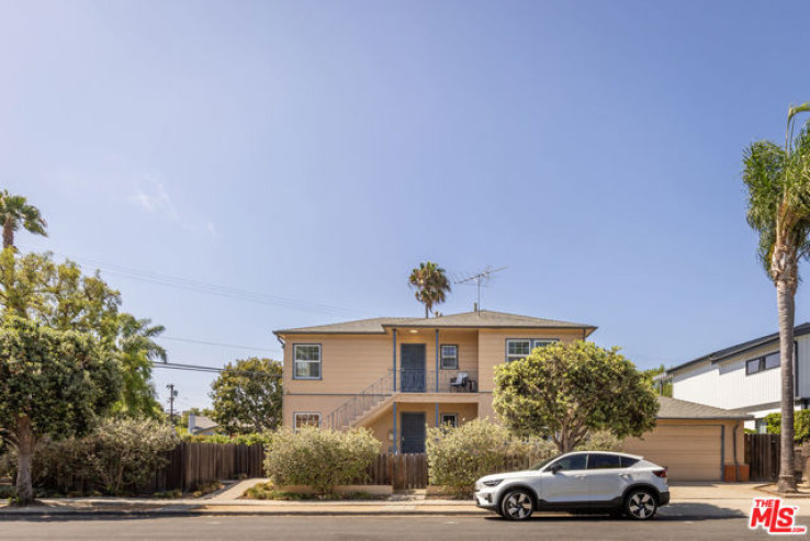  Income Home for Sale in Venice, California