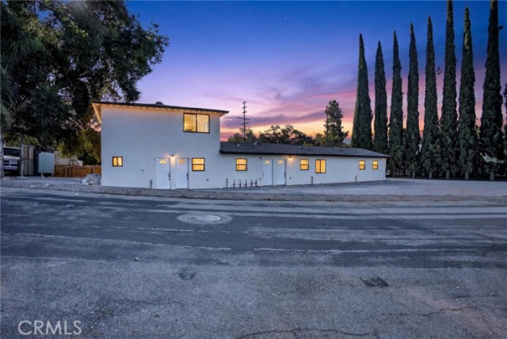  Income Home for Sale in Los Angeles, California