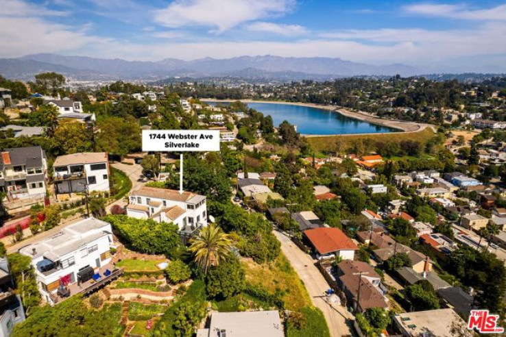 2 Bed Home for Sale in Los Angeles, California