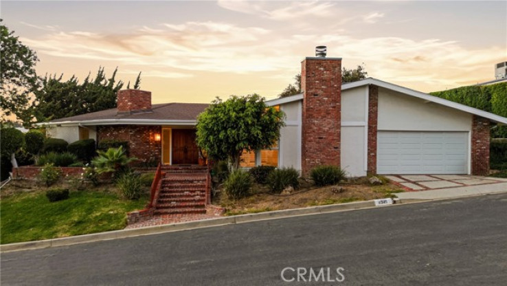4 Bed Home for Sale in Studio City, California